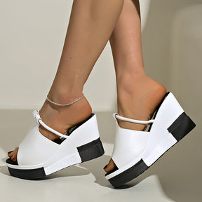 Elevate Wedge Pantoletten