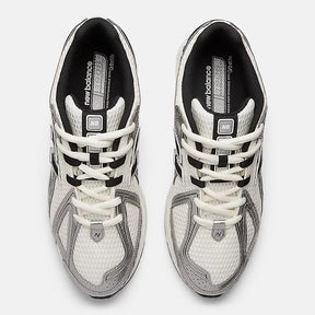 U1906RCE (Silber Metallic / Schwarz / Sea Salt)