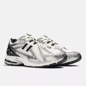 U1906RCE (Silber Metallic / Schwarz / Sea Salt)