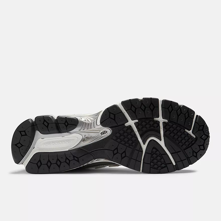 U1906RCE (Silber Metallic / Schwarz / Sea Salt)