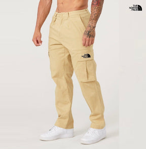 Figurbetonte Sporthose
